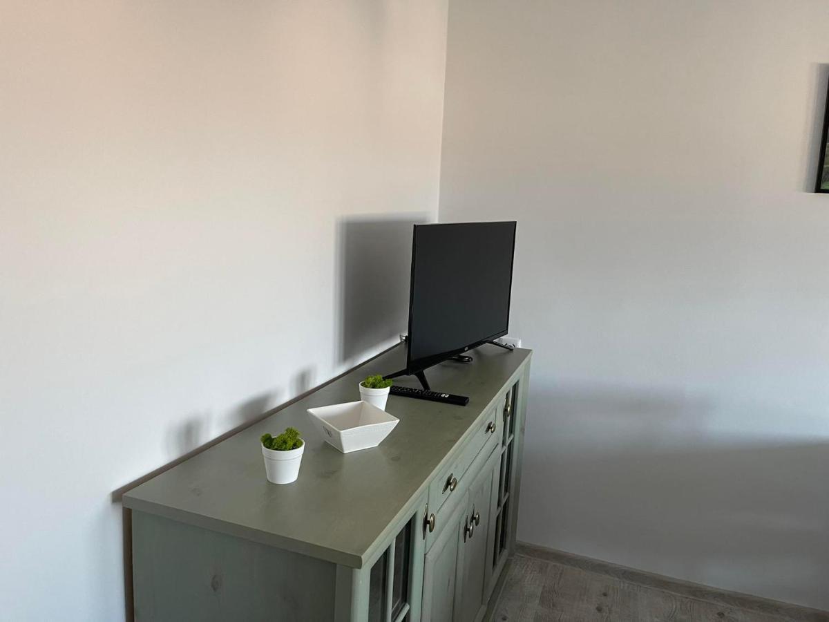 Apartament Arverso ブンツラウ エクステリア 写真